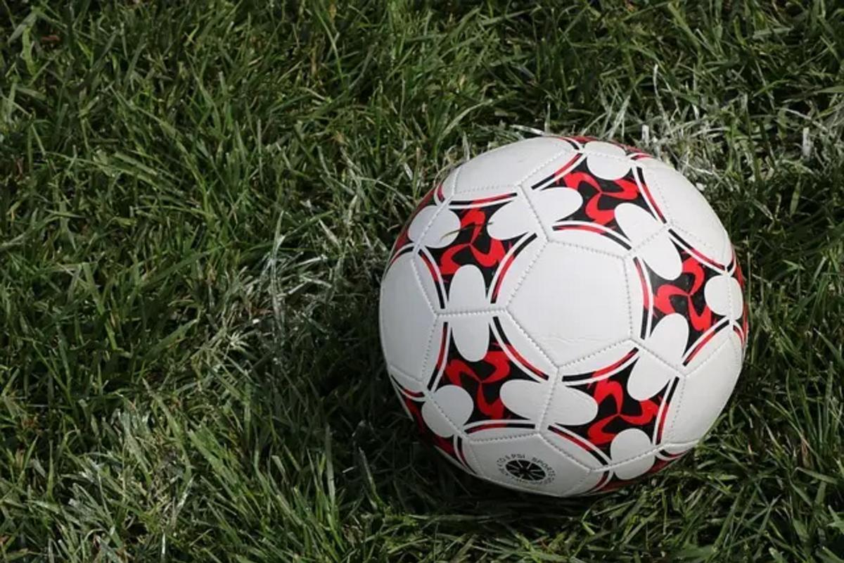 Agenda de jogos desta quarta feira confira onde assistir ao vivo aos confrontos